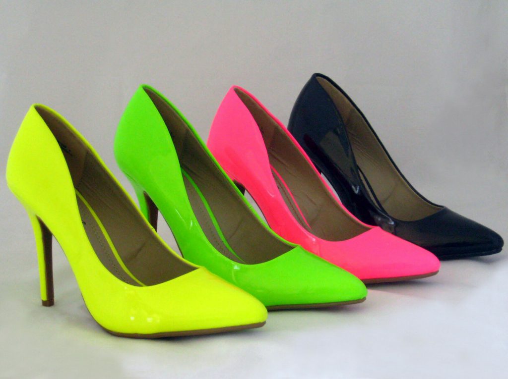 Жіночі туфлі яскравих відтінків